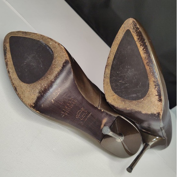 Stuart Weitzman Iron Quasar Pump Heels Size 8.5 Bronze Metallic Silver - Picture 4 of 5